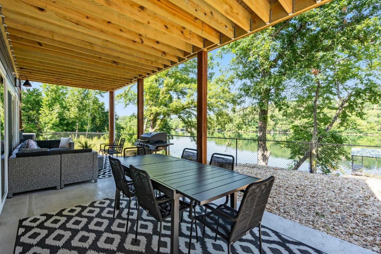 Five-Bedroom Holiday Home